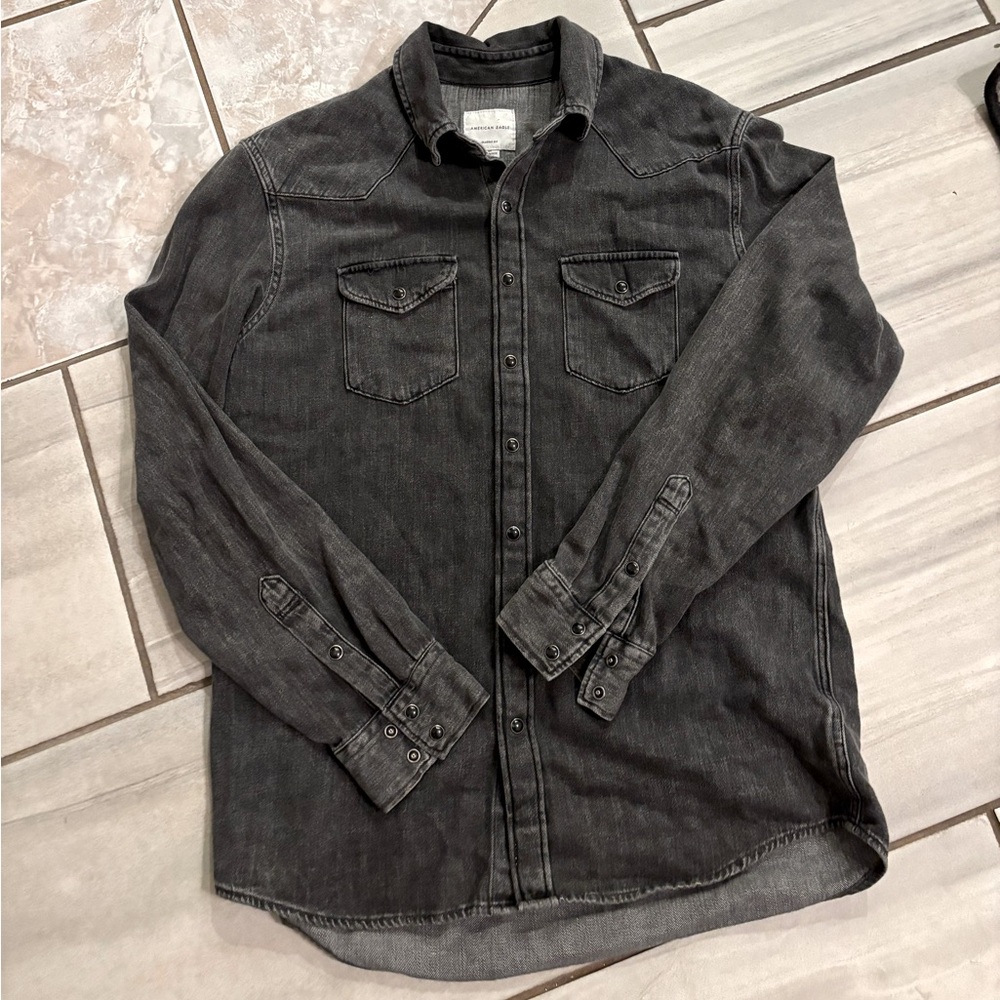 COPY - American Eagle Casual Button Down